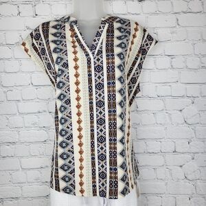 2/$10 Size L Geometric Patterned Women's Top